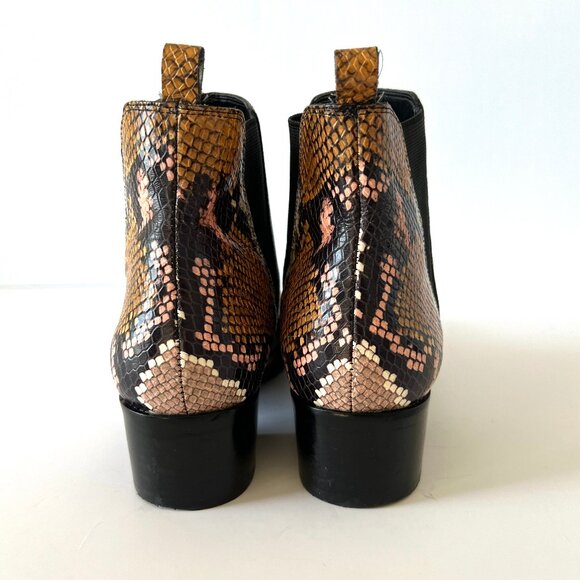 Marc Fisher LTD Yale Chelsea Ankle Boots, Pointy Toe, Size 9, Snakeskin Print EC - Picture 10 of 13